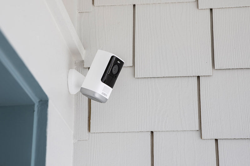 Lorex 2K Smart Home System with Wire-Free Battery-Operated Cameras and Indoor Wi-Fi Cameras